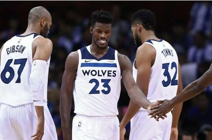 偏爱硬核战 偏爱硬核战